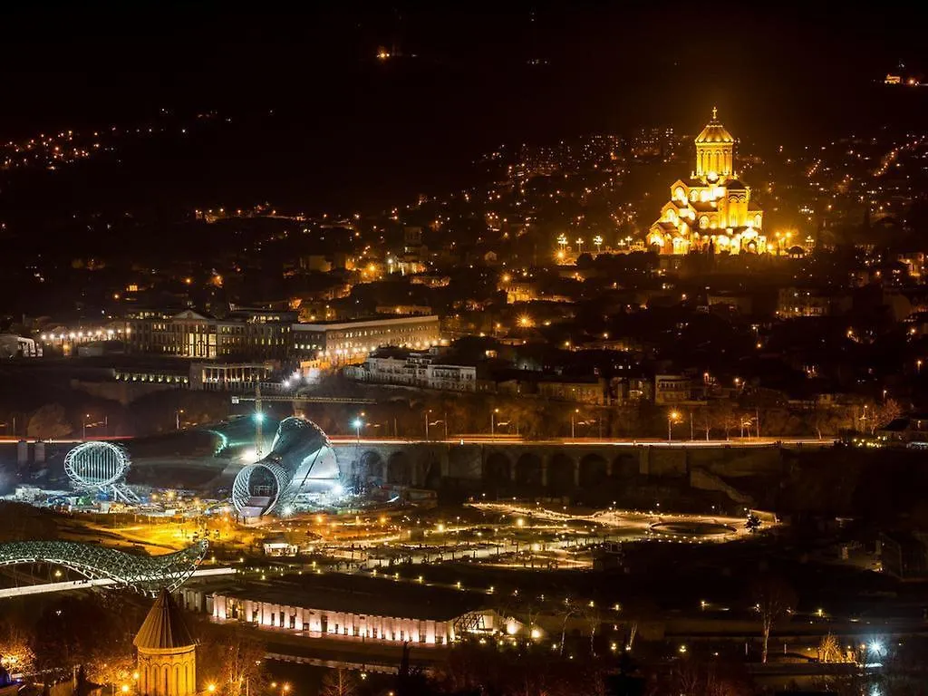 Freedom Square Apartment Tbilisi 0*,  Georgien